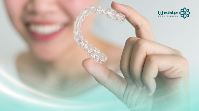 الفرق-بين-تقويم-الاسنان-الشفاف-والعادي
